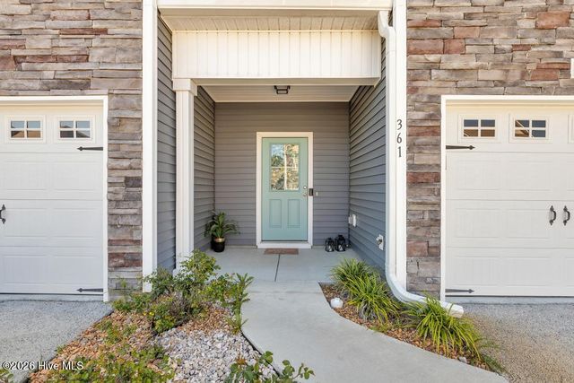361 S Stingray Lane, Sneads Ferry, NC 28460