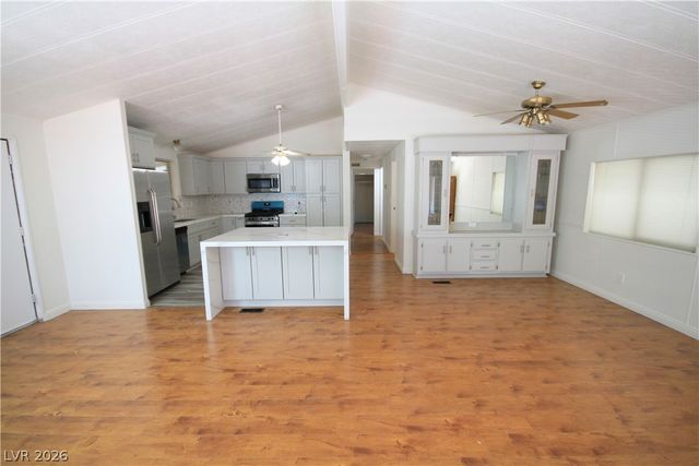 3225 Tularosa Lane, Las Vegas, NV 89122