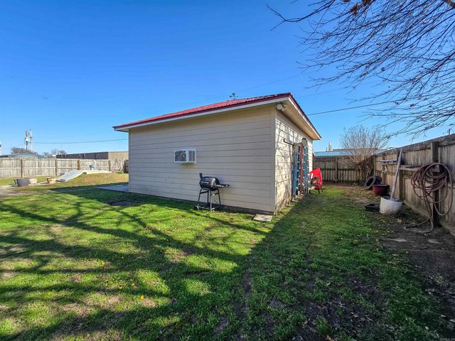 215 Cypress Street, Marked Tree, AR 72365