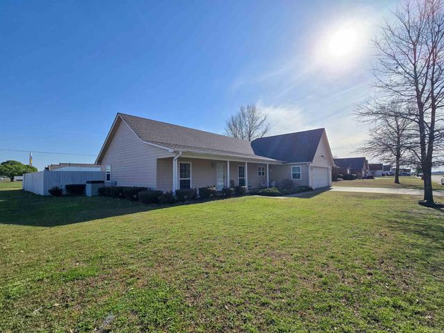 215 Cypress Street, Marked Tree, AR 72365
