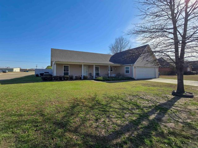 215 Cypress Street, Marked Tree, AR 72365