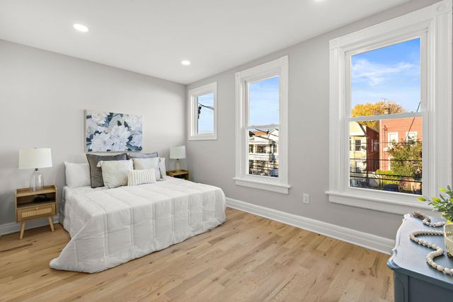 77 BOYD AVE, Jc, West Bergen, NJ 07304