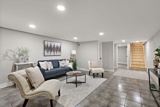 77 BOYD AVE, Jc, West Bergen, NJ 07304