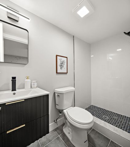 77 BOYD AVE, Jc, West Bergen, NJ 07304