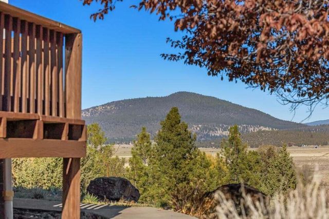 17550 S Poe Valley Road, Klamath Falls, OR 97603