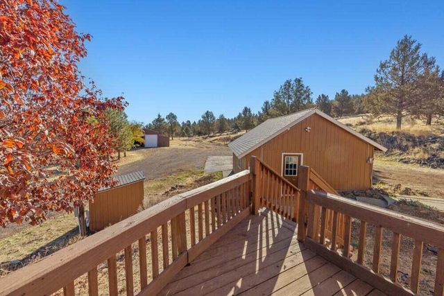 17550 S Poe Valley Road, Klamath Falls, OR 97603