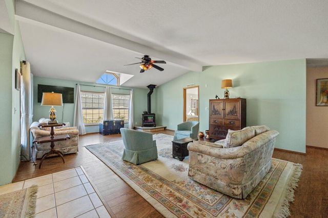 17550 S Poe Valley Road, Klamath Falls, OR 97603