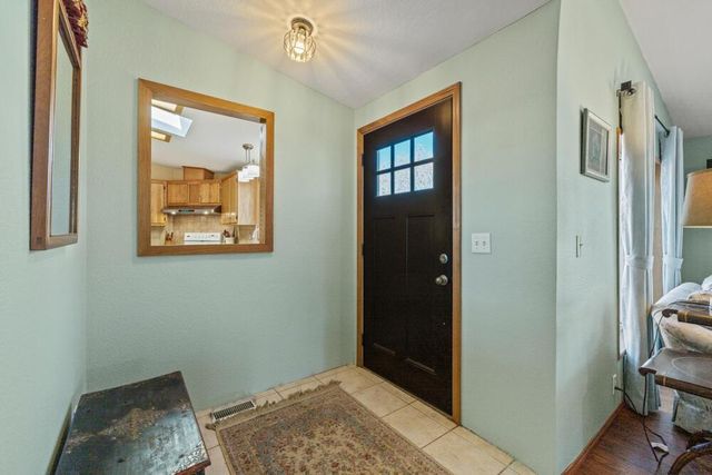 17550 S Poe Valley Road, Klamath Falls, OR 97603