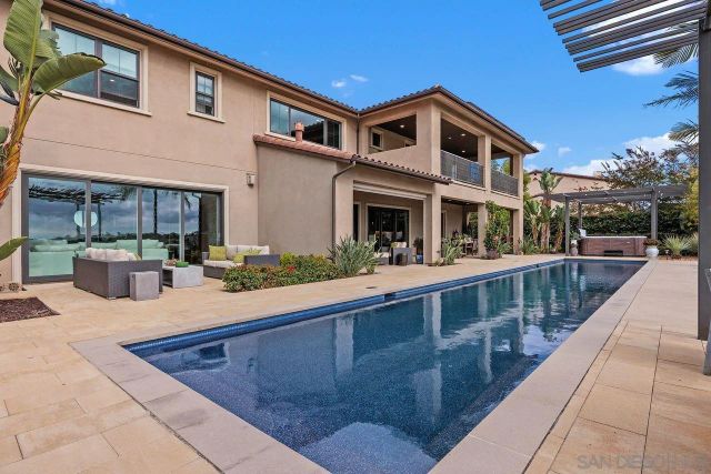 17004 Rendezvous Cir, San Diego, CA 92127
