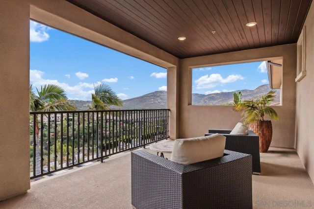 17004 Rendezvous Cir, San Diego, CA 92127