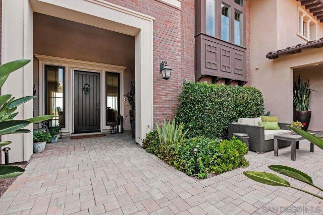 17004 Rendezvous Cir, San Diego, CA 92127