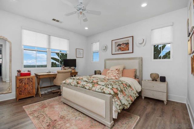 17004 Rendezvous Cir, San Diego, CA 92127