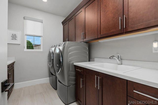 17004 Rendezvous Cir, San Diego, CA 92127