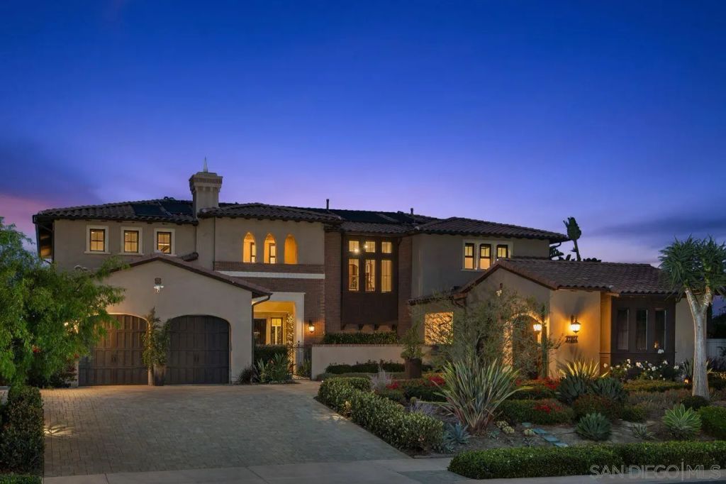 17004 Rendezvous Cir, San Diego, CA 92127