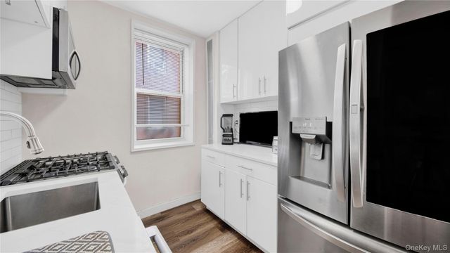 365 Bronx River Road 1F, Yonkers, NY 10704