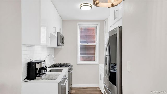 365 Bronx River Road 1F, Yonkers, NY 10704