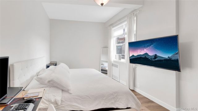 365 Bronx River Road 1F, Yonkers, NY 10704