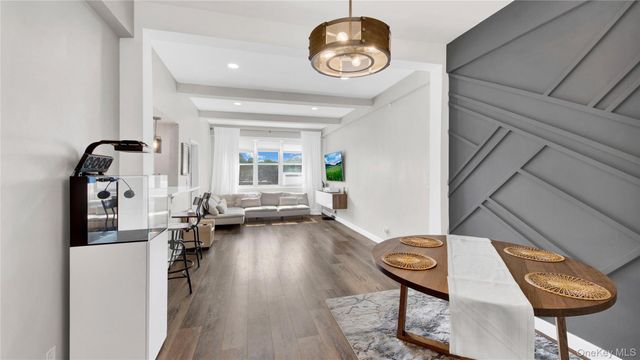 365 Bronx River Road 1F, Yonkers, NY 10704