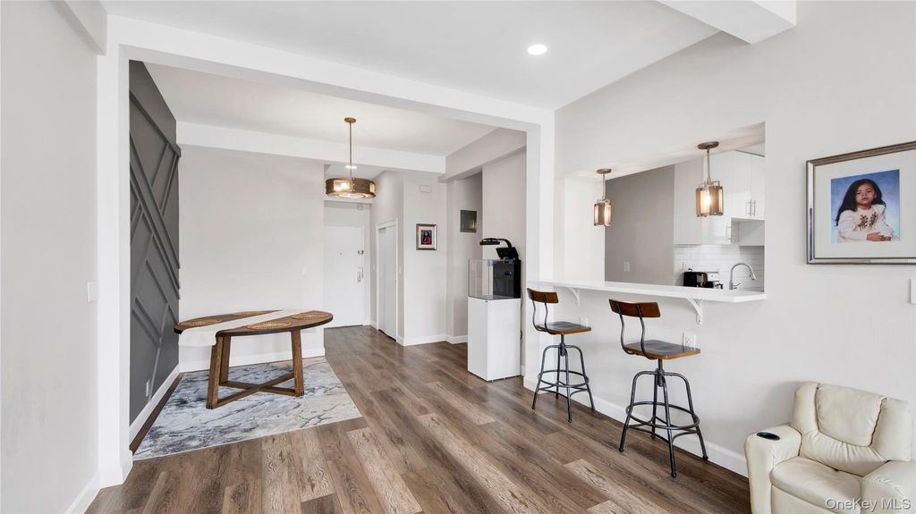 365 Bronx River Road 1F, Yonkers, NY 10704 — photo 2