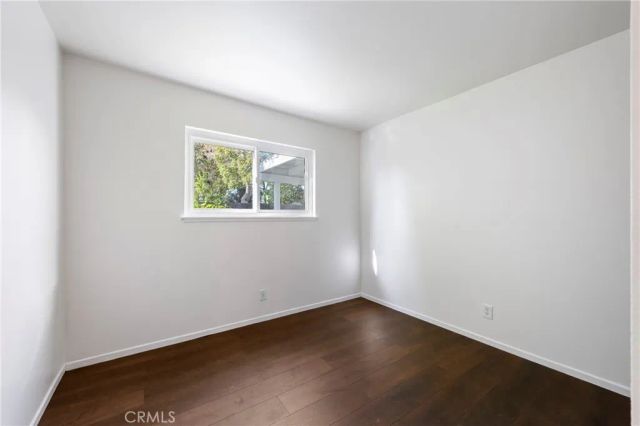 2197 Hurles Avenue, Simi Valley, CA 93063