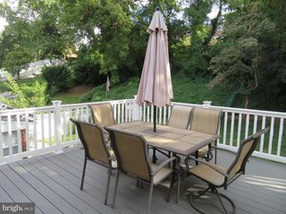 7260 VALLEY AVE, Philadelphia, PA 19128