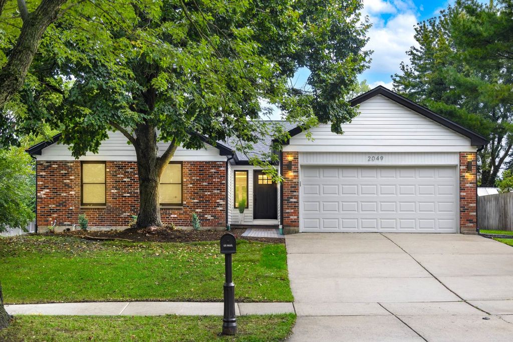 2049 Dorval Drive, Naperville, IL 60565 — exterior