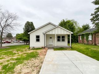 712 N Washington Street, Shelby, NC 28150