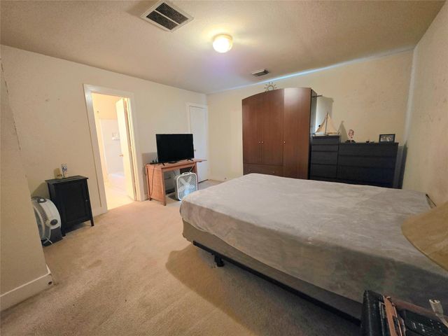 431 Laurel Timbers Drive, Houston, TX 77339