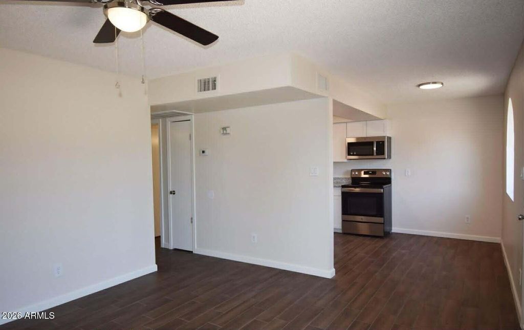 9222 N 35TH Avenue 1, Phoenix, AZ 85051 — photo 4