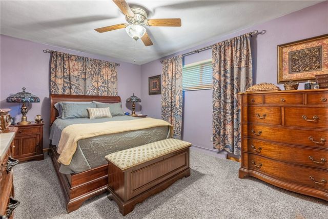 829 Lovetta Drive, Kettering, OH 45429