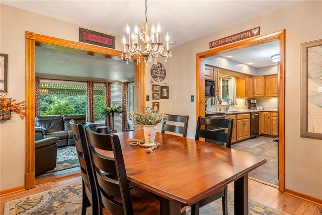 829 Lovetta Drive, Kettering, OH 45429