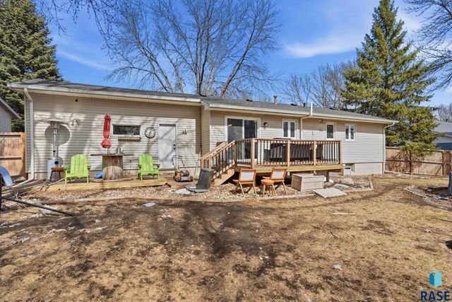 6217 W 46th St Street, Sioux Falls, SD 57106