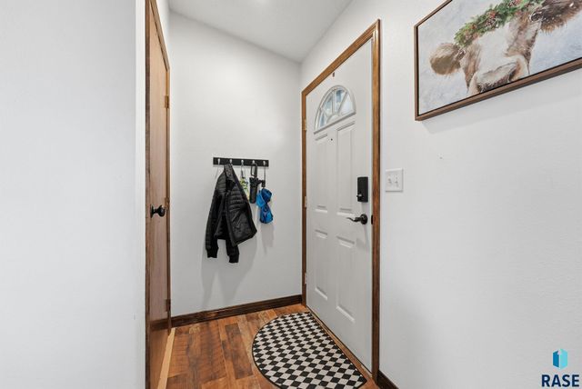 6217 W 46th St Street, Sioux Falls, SD 57106