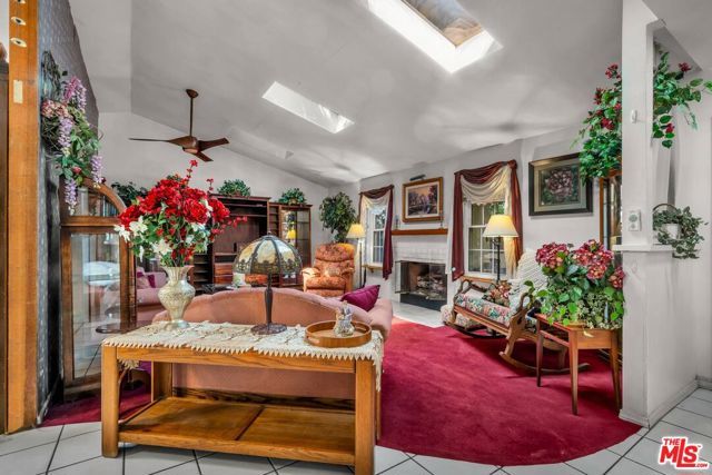 16416 Parthenia Street, Los Angeles, CA 91343