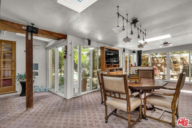 16416 Parthenia Street, Los Angeles, CA 91343