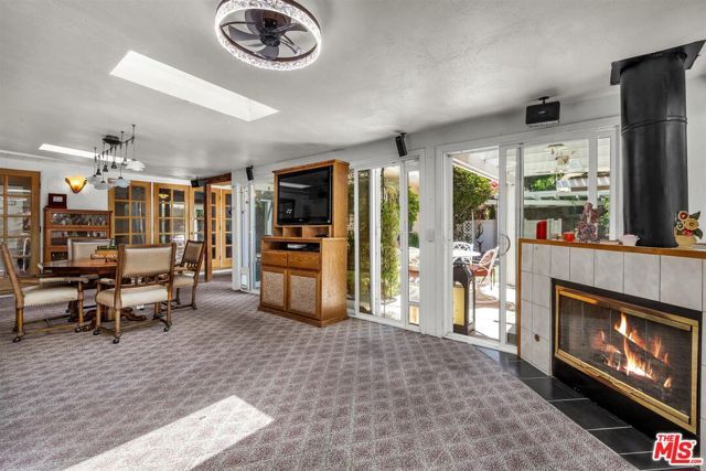 16416 Parthenia Street, Los Angeles, CA 91343