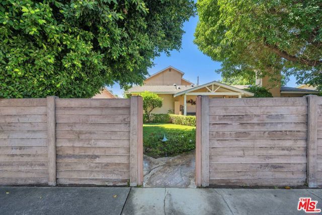 16416 Parthenia Street, Los Angeles, CA 91343