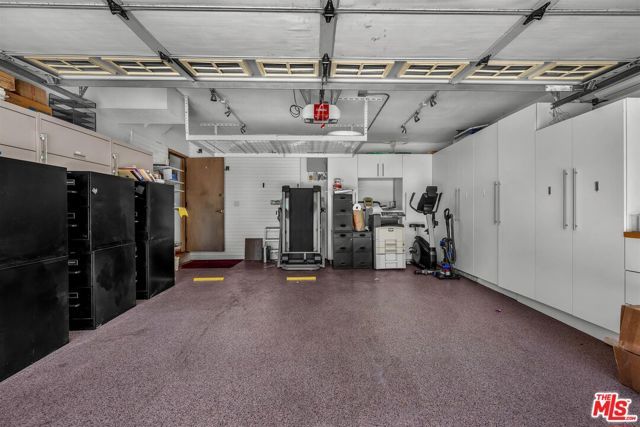 16416 Parthenia Street, Los Angeles, CA 91343