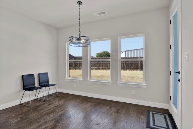 8023 Pennington, Fort Worth, TX 76126