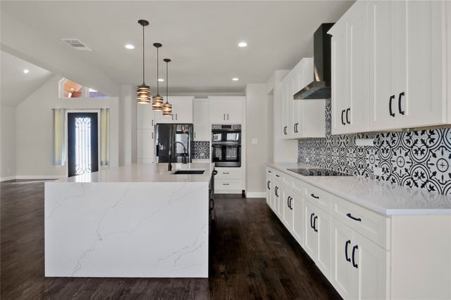 8023 Pennington, Fort Worth, TX 76126
