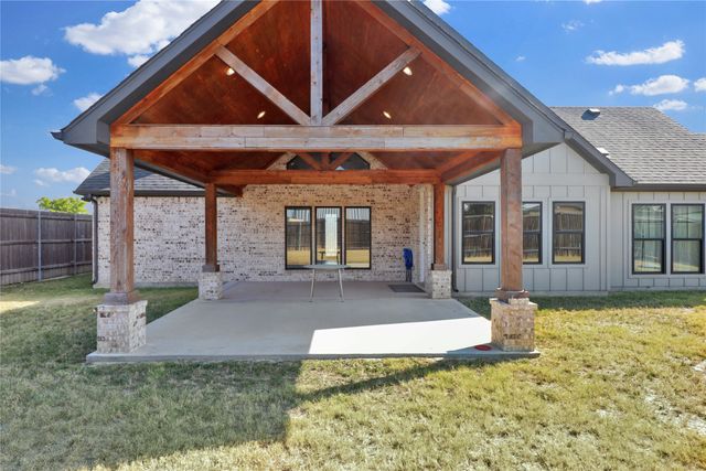 8023 Pennington, Fort Worth, TX 76126