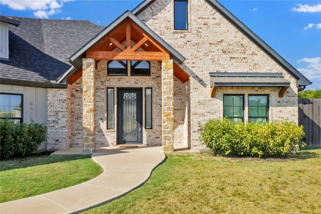 8023 Pennington, Fort Worth, TX 76126