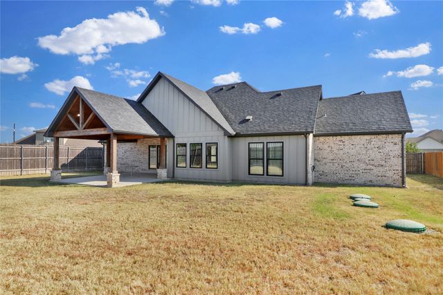8023 Pennington, Fort Worth, TX 76126
