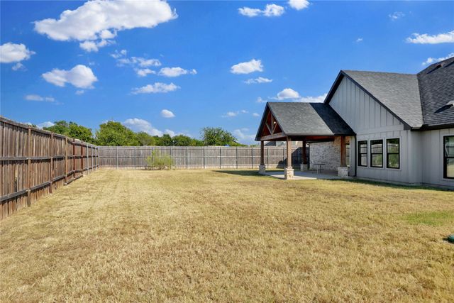 8023 Pennington, Fort Worth, TX 76126