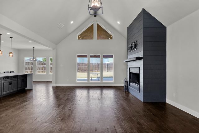 8023 Pennington, Fort Worth, TX 76126