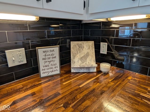 330 N Harbison Avenue, Indianapolis, IN 46219