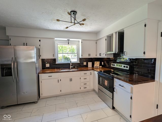 330 N Harbison Avenue, Indianapolis, IN 46219