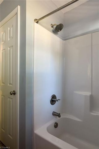 535 evergreen Trail, Thomasville, NC 27360