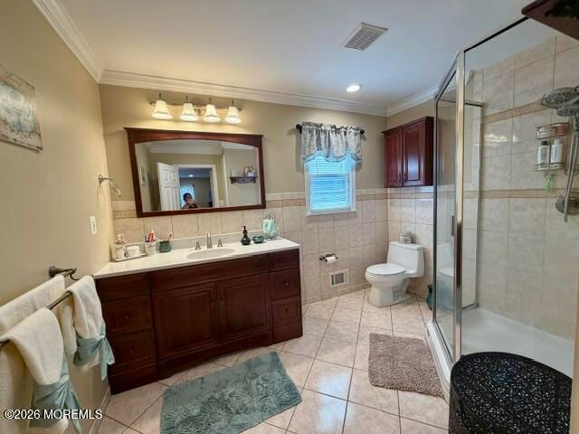 11 Sandpiper Drive, Manalapan, NJ 07726