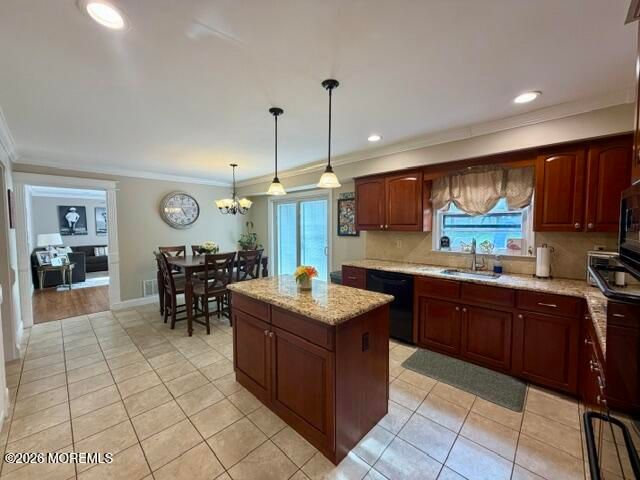 11 Sandpiper Drive, Manalapan, NJ 07726
